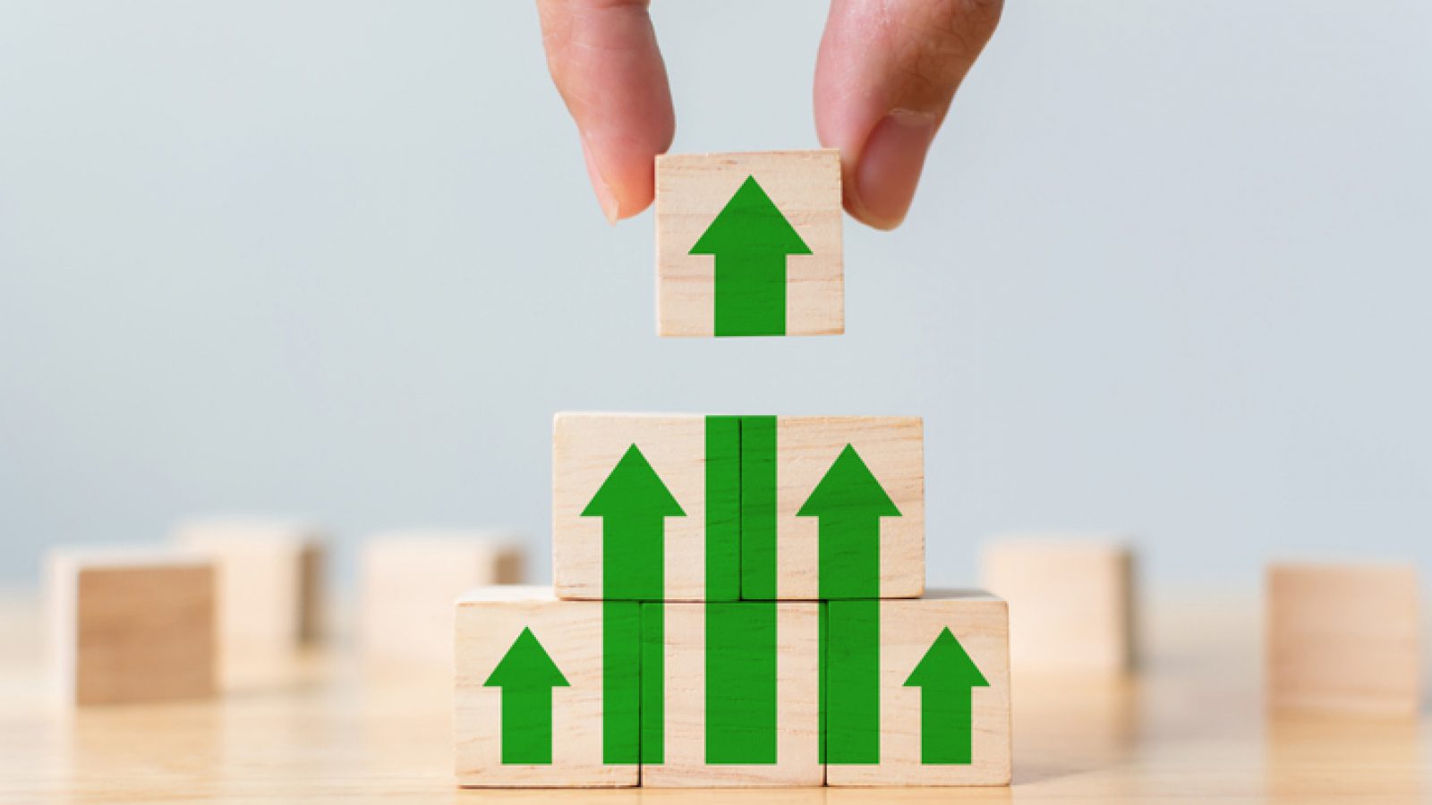 retargeting vs. remarketing retargeting vs. remarketing